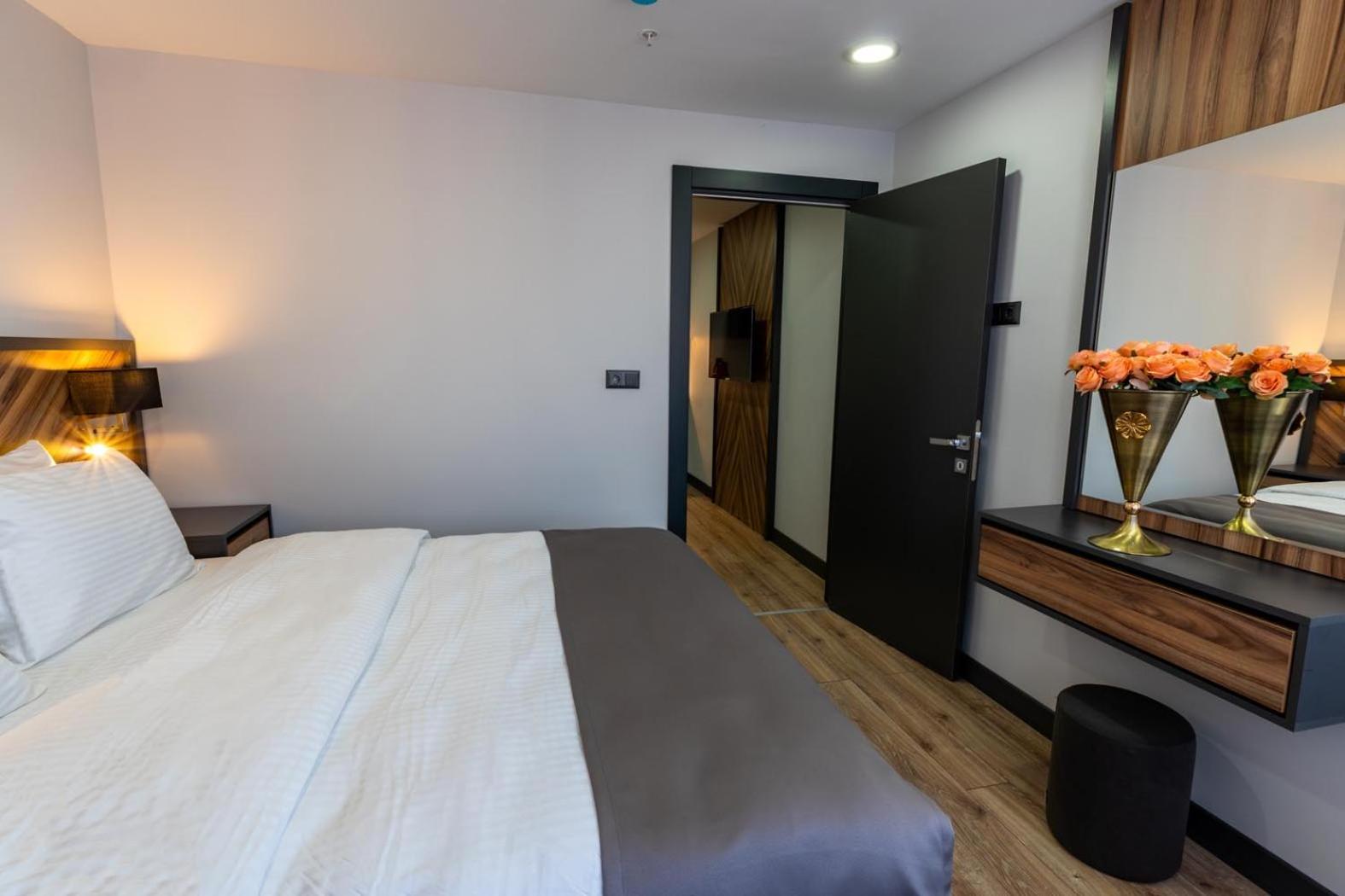 Yusufhan Suites ทรับซอน ภายนอก รูปภาพ
