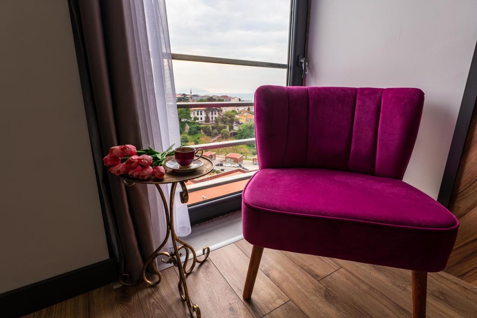 Yusufhan Suites ทรับซอน ภายนอก รูปภาพ