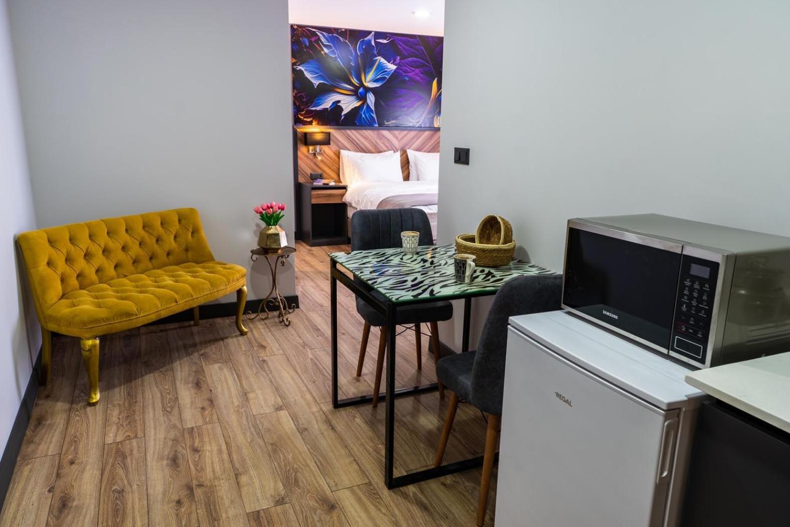 Yusufhan Suites ทรับซอน ภายนอก รูปภาพ