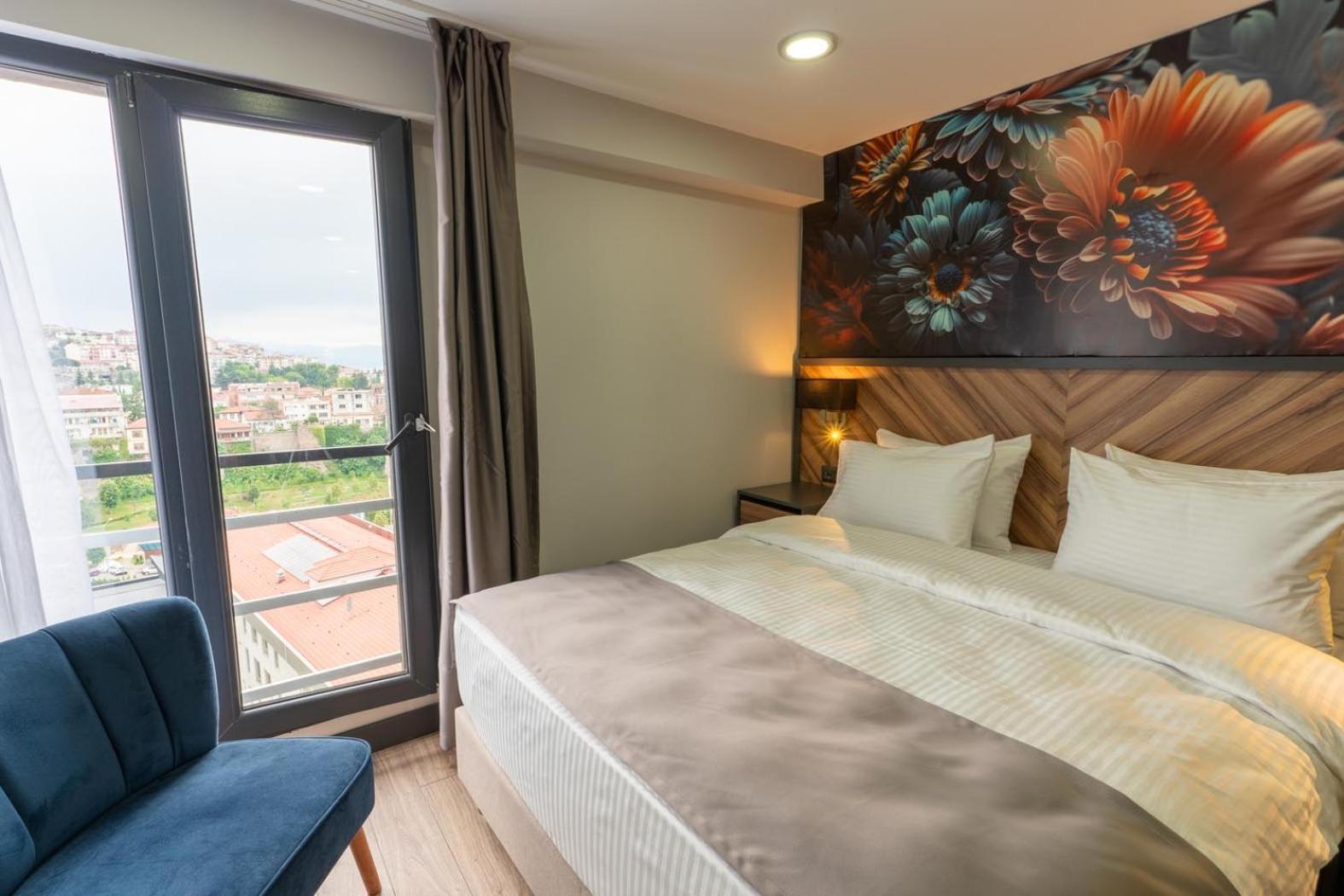 Yusufhan Suites ทรับซอน ภายนอก รูปภาพ