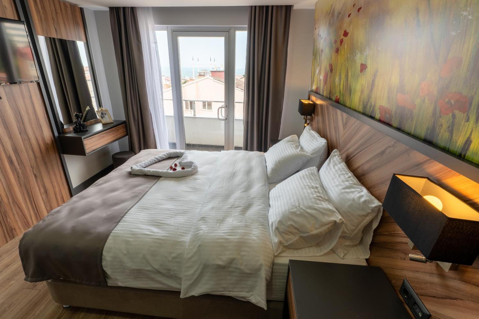 Yusufhan Suites ทรับซอน ภายนอก รูปภาพ